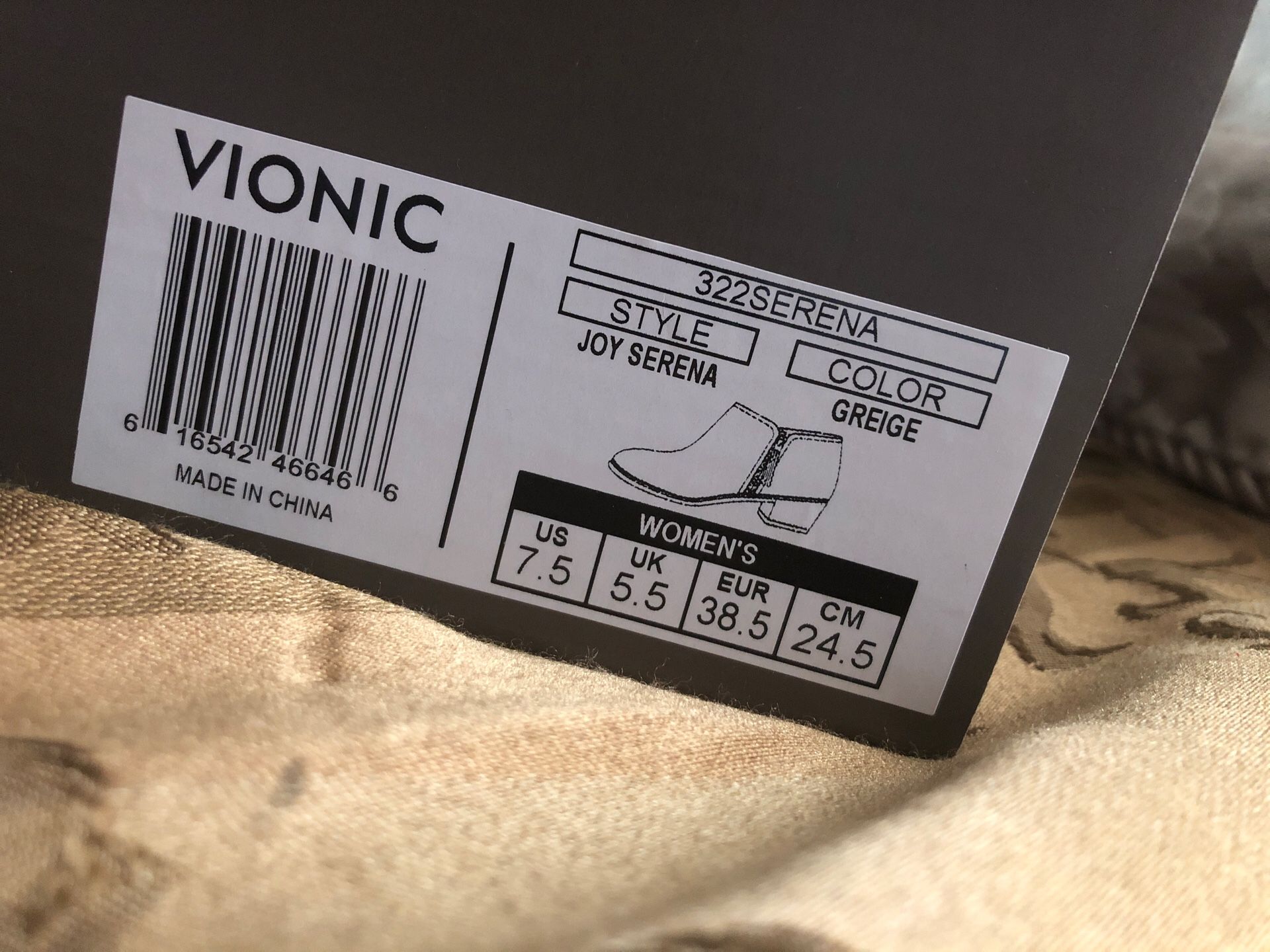 Vionic booties, size 7.5m
