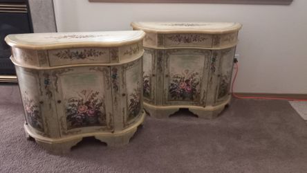 Vintage 1980s Italian Venetian Style cabinets