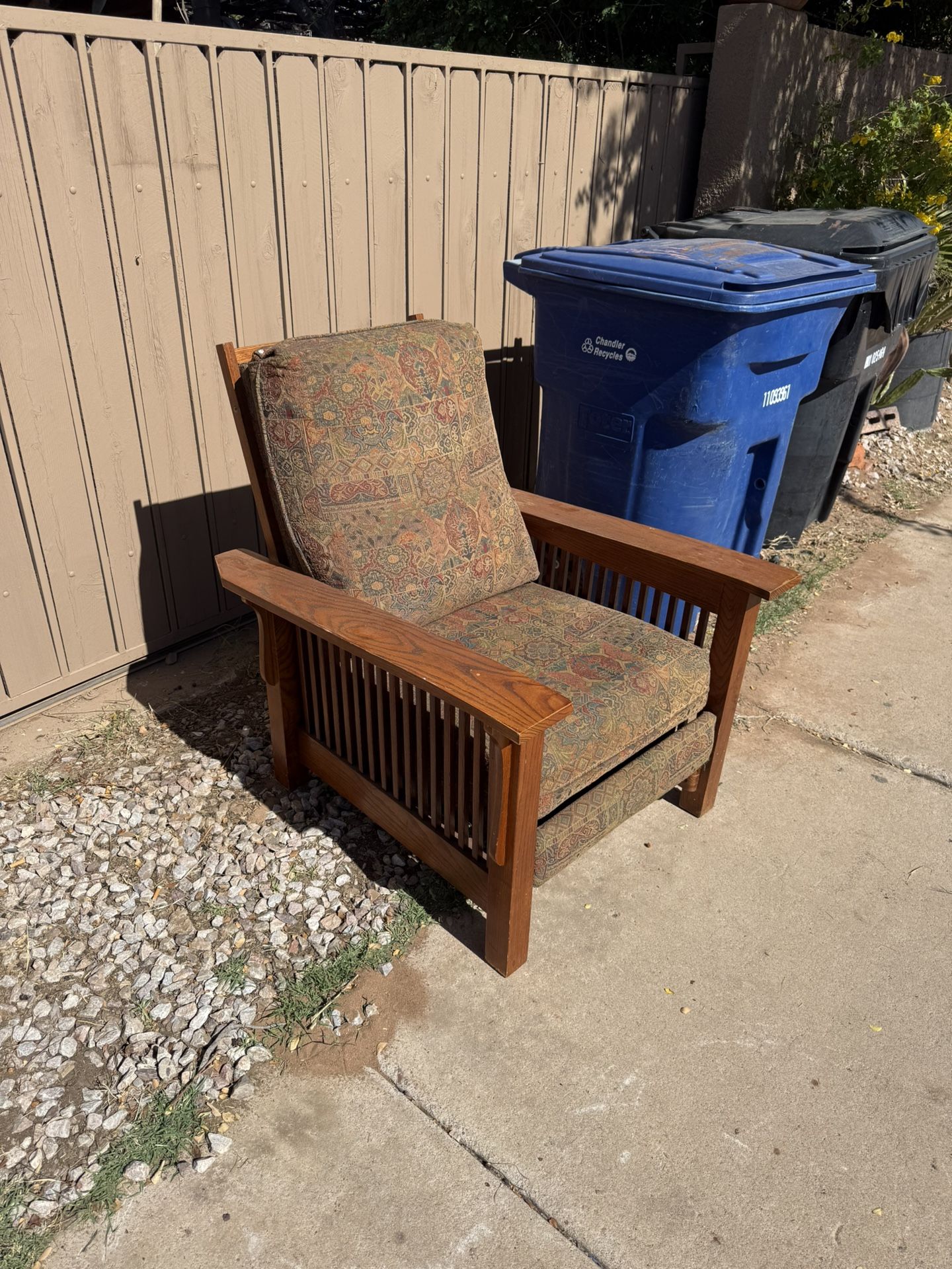 Stickley Morris-style recliner