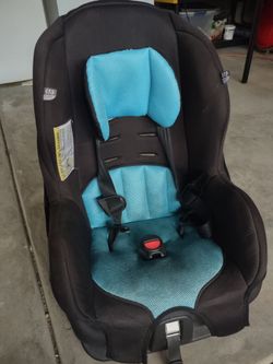 Free Evenflo car seat
