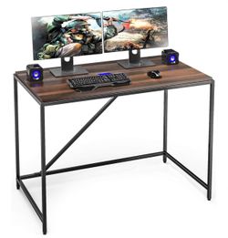 FITUEYES Small Space Computer Desk – Real Wood Corner Study Desk