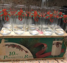 Poinsettia 16oz. cooler glasses.  Set of 10 pieces $15