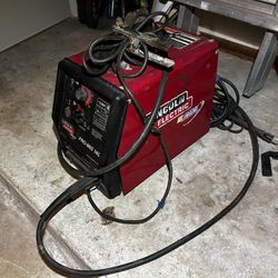 Lincoln MiG 140 Welder