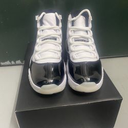 Jordan 11 