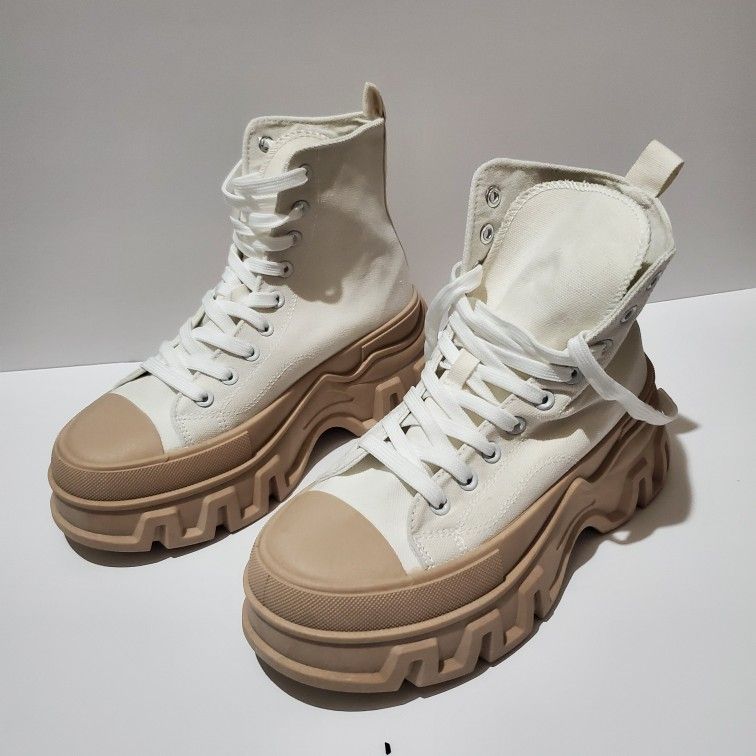 Womens combat boots size 7.5