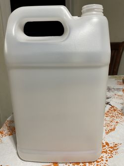 Gallon Size Plastic  Bottle  With Cap