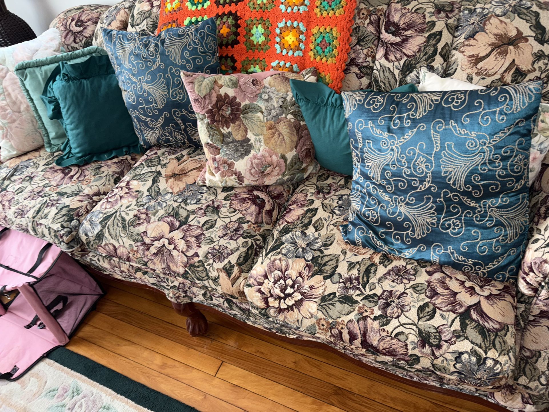 Pillows 5-30$