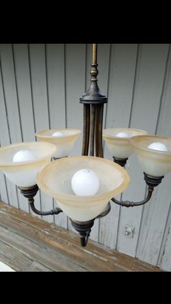 6 bulb bronze/brown chandelier lighting