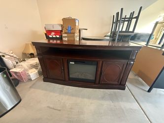 FREE TV STAND