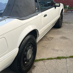 1992 Ford Mustang