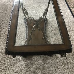 Living Room - Coffee / End Table Set