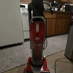 Red Dirt Devil Total Power Upright Vacuum