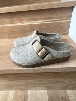 Haflinger Buckle Clog