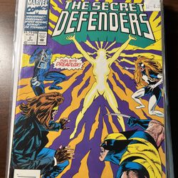 Marvel DC Comics / Comic Books