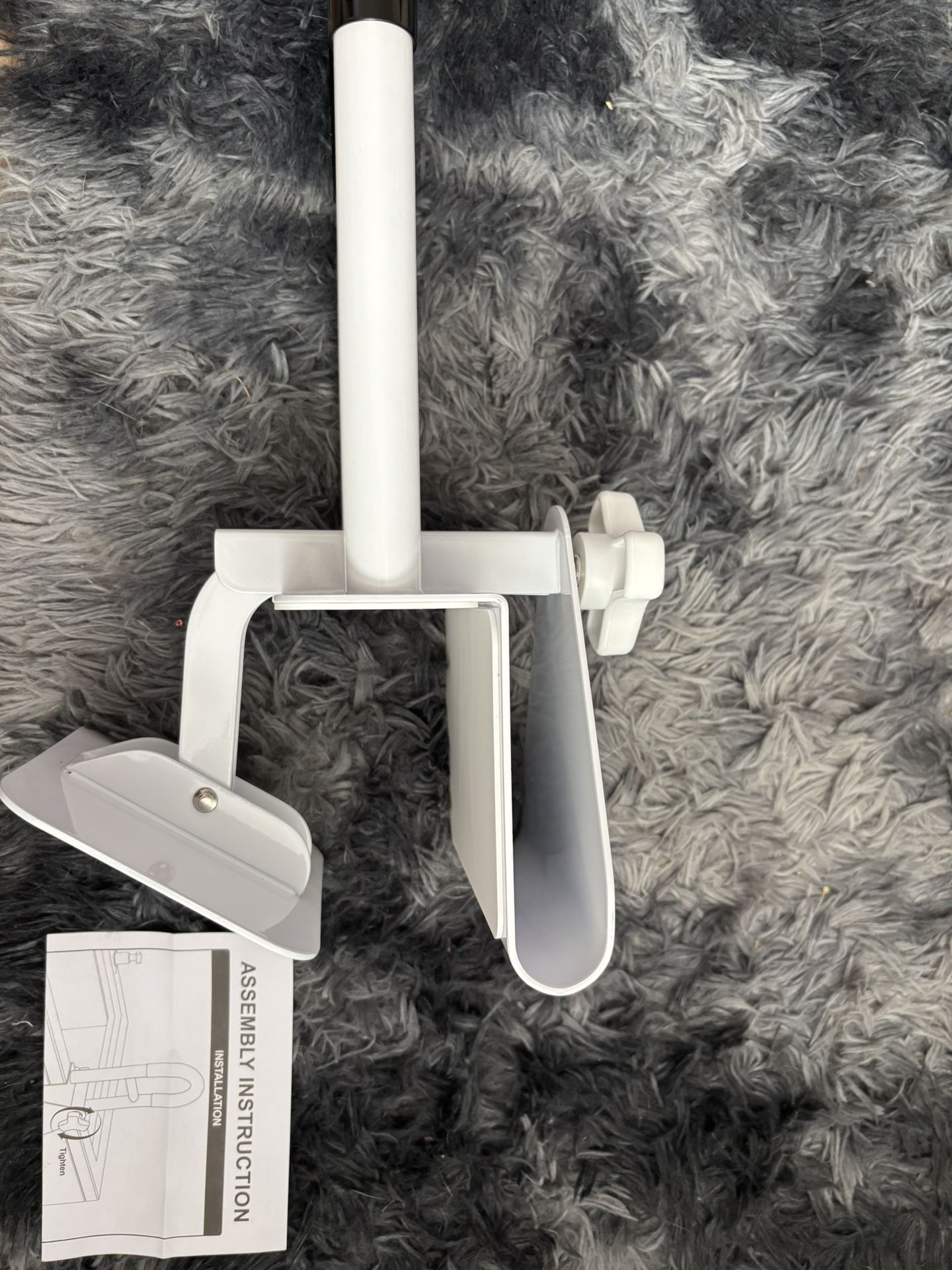Bathtub safety rail