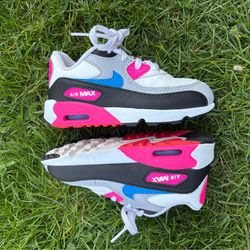 Nike Air Max 90 Sneakers size 9c