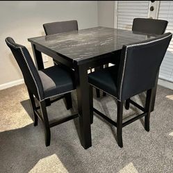 BRAND NEW USED SOFA SET AND DINING ROOM SET 