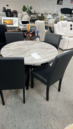 Faux Marble Round Dining 