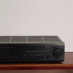 Vintage Yamaha Natural Sound Stereo Control Preamp Amplifier AV-75 PRO

