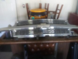 2005 Tahoe Chevy Grill