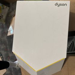 DYSON AIRBLADE V HU02 - HAND DRYER - WHITE FINISH  