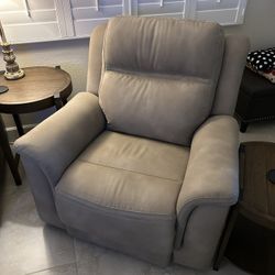 Power Adjustable Recliner Chair 