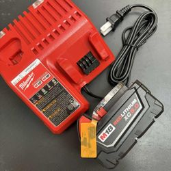 Milwaukee new Charger And 5ah Battery Nuevo 