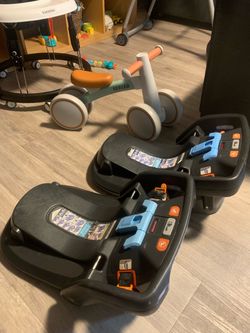 Uppababy MESA car seat bases