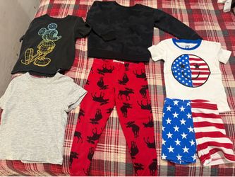 Toddler clothes bundle. Size 2T and 2