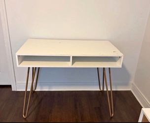 Beautiful White Contemporary Furniture