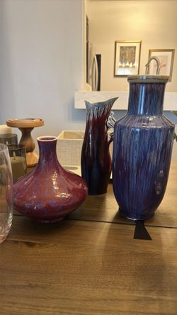 Set of 3 vases