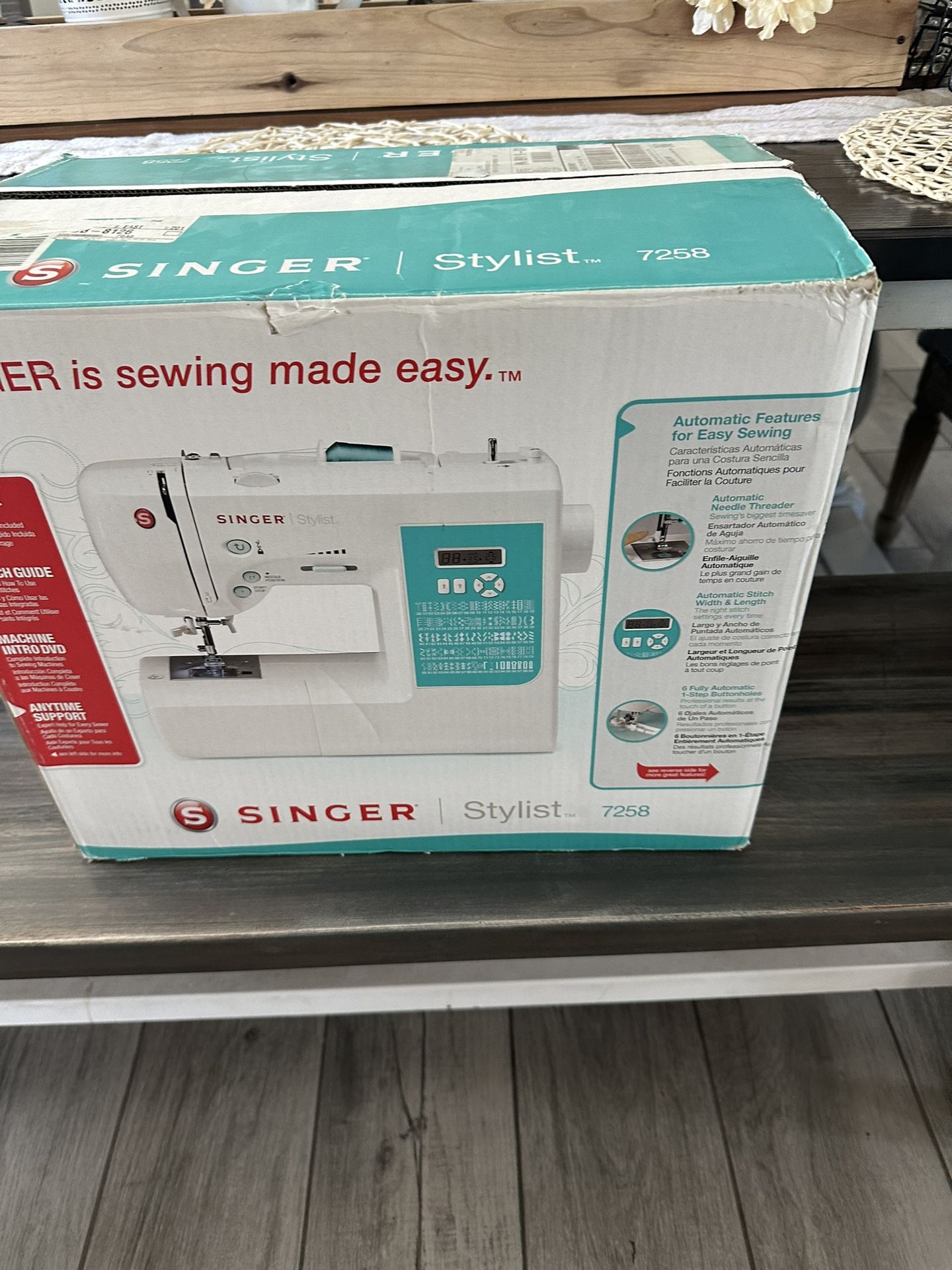 Singer Sewing Machine
