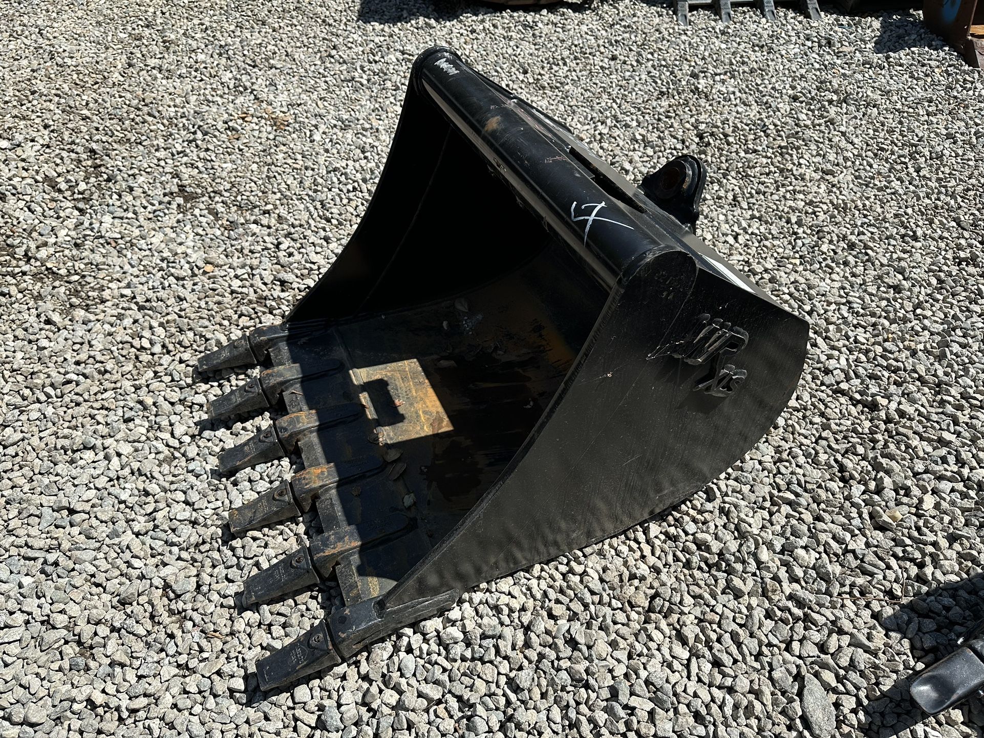Wain Roy Mini Excavator Bucket