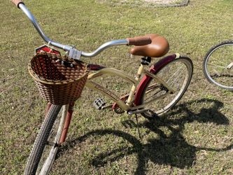 Ladies Beige La Jolla Bike Only 1 Left