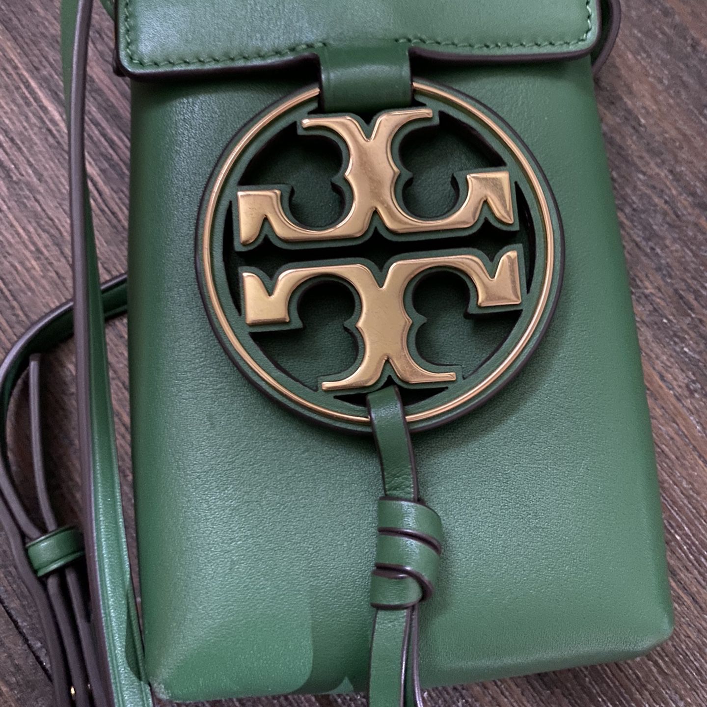 Tory Burch Crossbody Purse for Sale in Columbus, OH - OfferUp