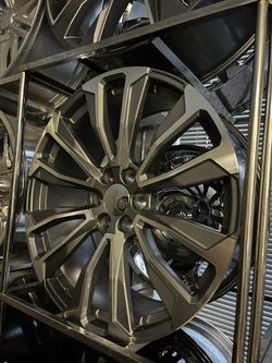 24 Inch Grey And Machine Face Wheels Rims Tires