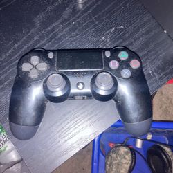 PS4 Controllers