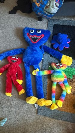 Huggy Wuggy plush