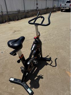 Yosuka exercise bike