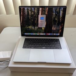 Apple Macbook Pro 16" 2021 M1 Pro / 16GB / 1TB Silver Excellent w/AppleCare