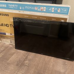 Samsung Smart Tv *FOR PARTS ONLY*