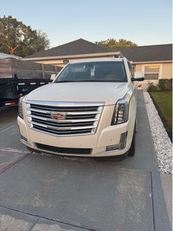 Cadillac escalade platinum 2015