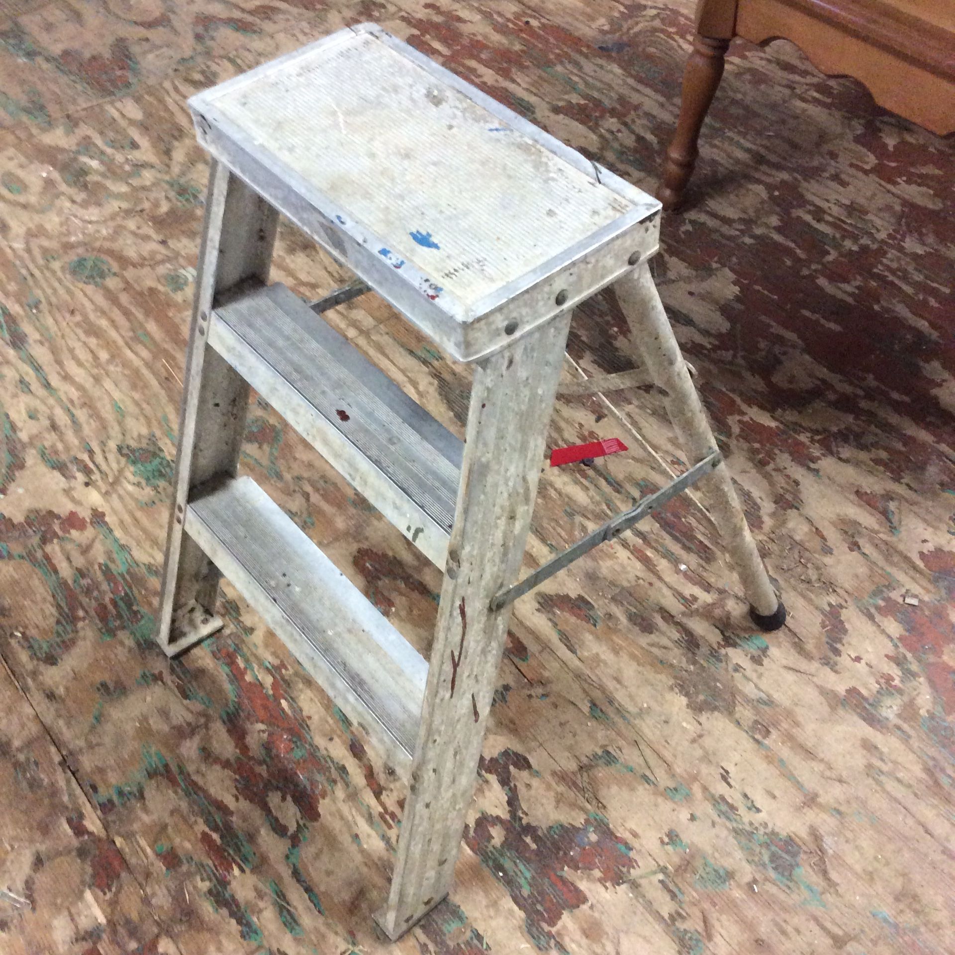 Small Aluminum Step Ladder