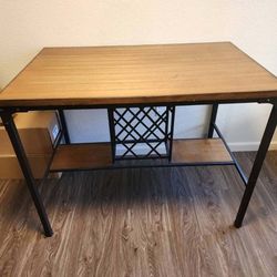 Table With Wine Rack 