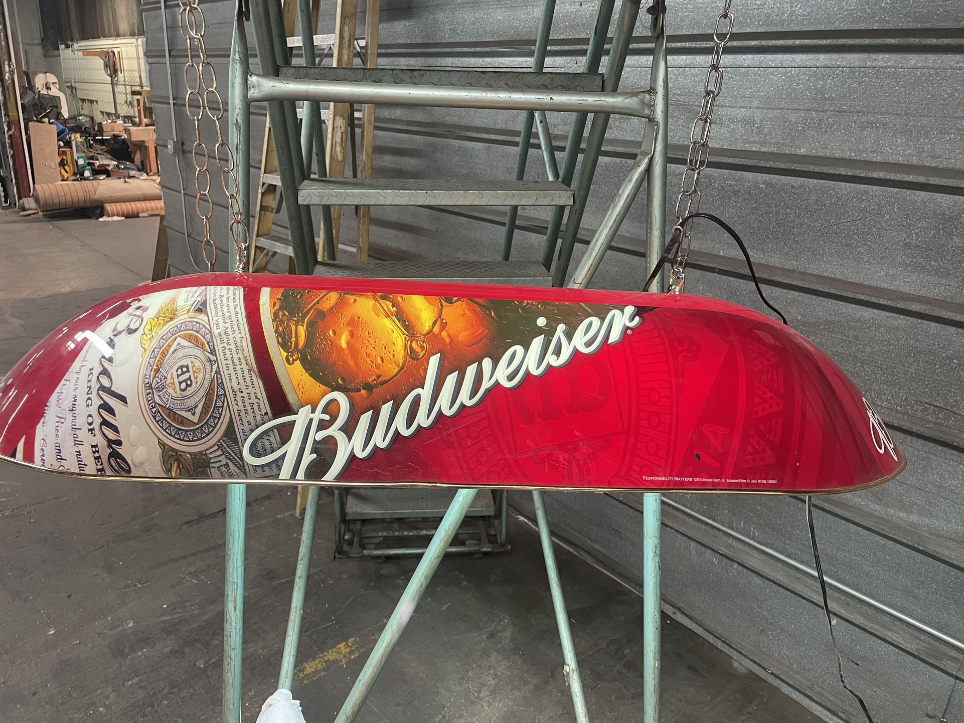 2010 Budweiser Beer Oval Hanging Pool Table Light 48”