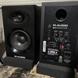 M-Audio BX5 Graphite 5-inch Active Studio Monitor (PAIR)