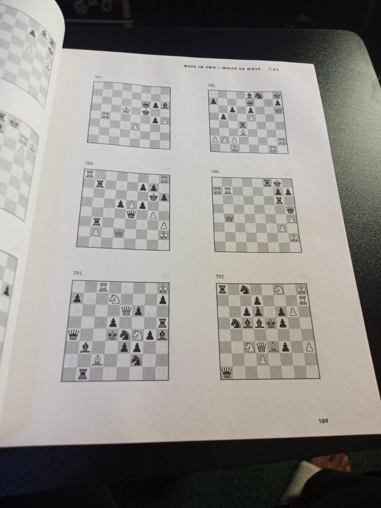 CHESS 5334 Problems, Combinations And Game First Edition