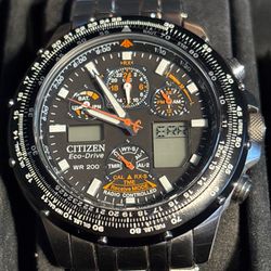 Citizen Skyhawk A-T Eco-Drive WR200 Radio Controlled U600-S041341 Pilot Watch