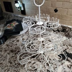Sturdy Metal Cupcake Stand