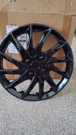 Set of 4 Gloss Black 15" Wheel Covers – Like New